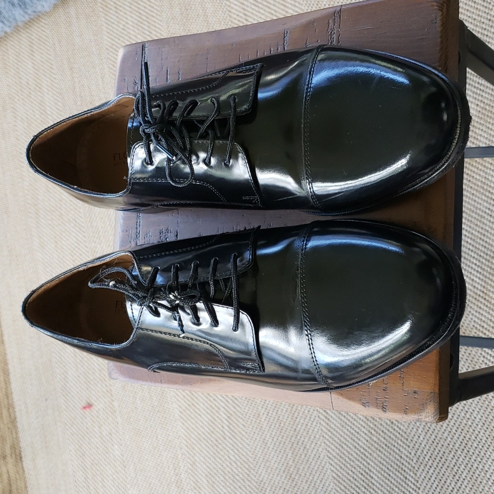 Florsheim Cap Toe Oxford Shoes 8 1/2 3E